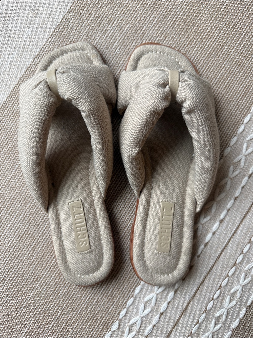 SCHUTZ Cream Padded Knot Slide Mules